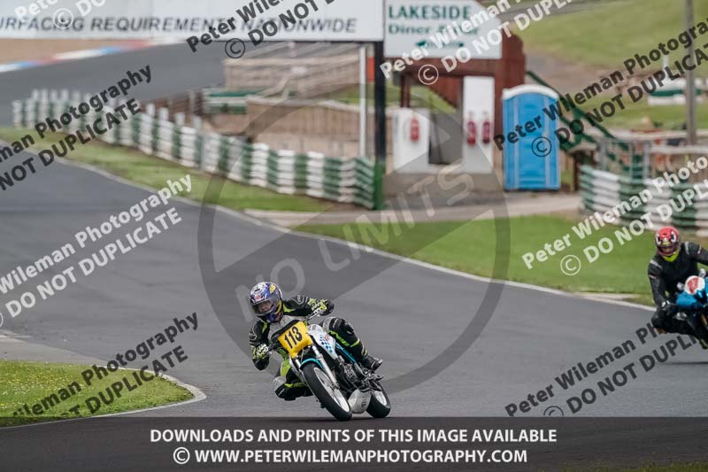 enduro digital images;event digital images;eventdigitalimages;mallory park;mallory park photographs;mallory park trackday;mallory park trackday photographs;no limits trackdays;peter wileman photography;racing digital images;trackday digital images;trackday photos